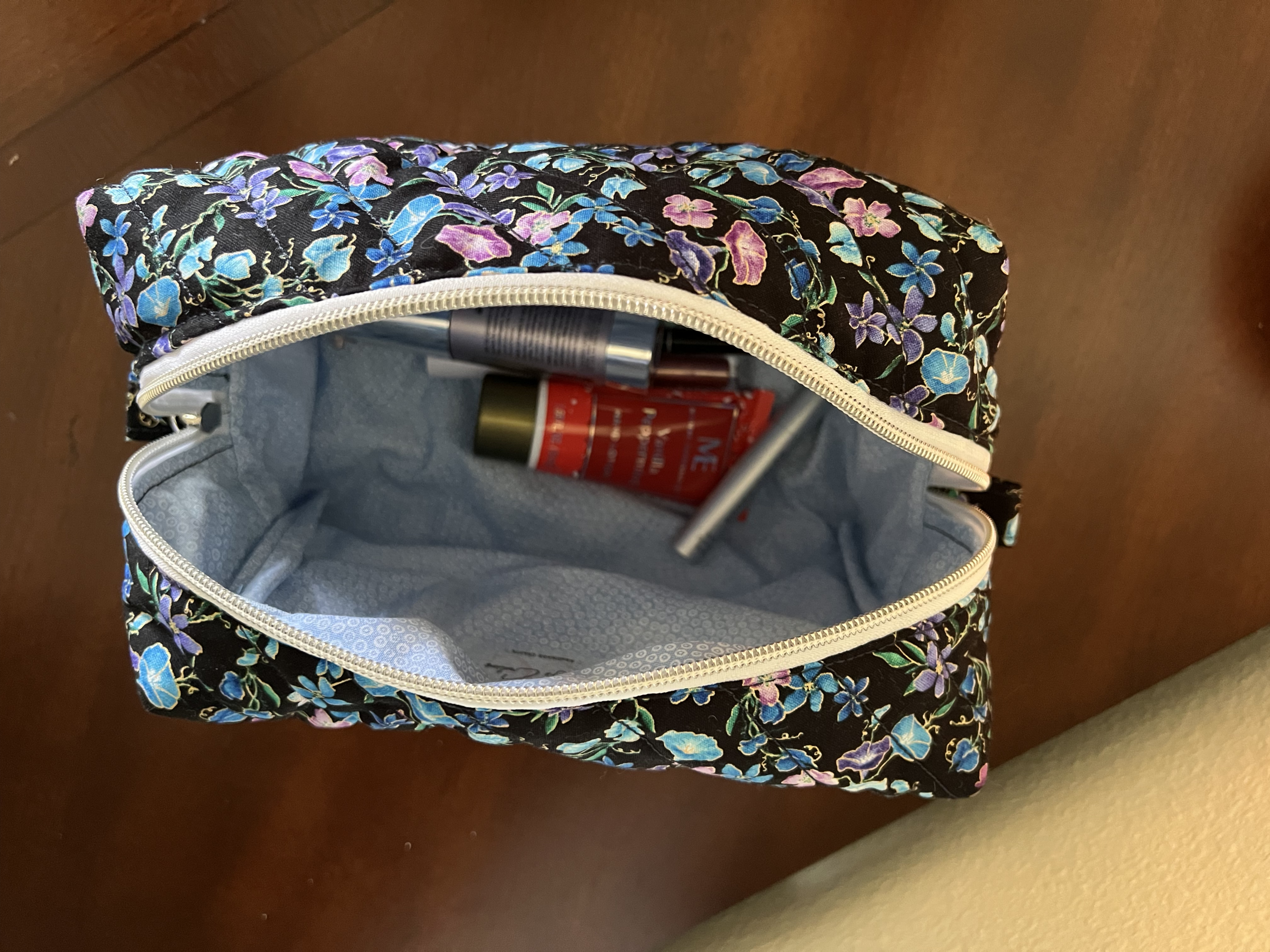 Large Quilted Cosmetic Bag - Image 2
