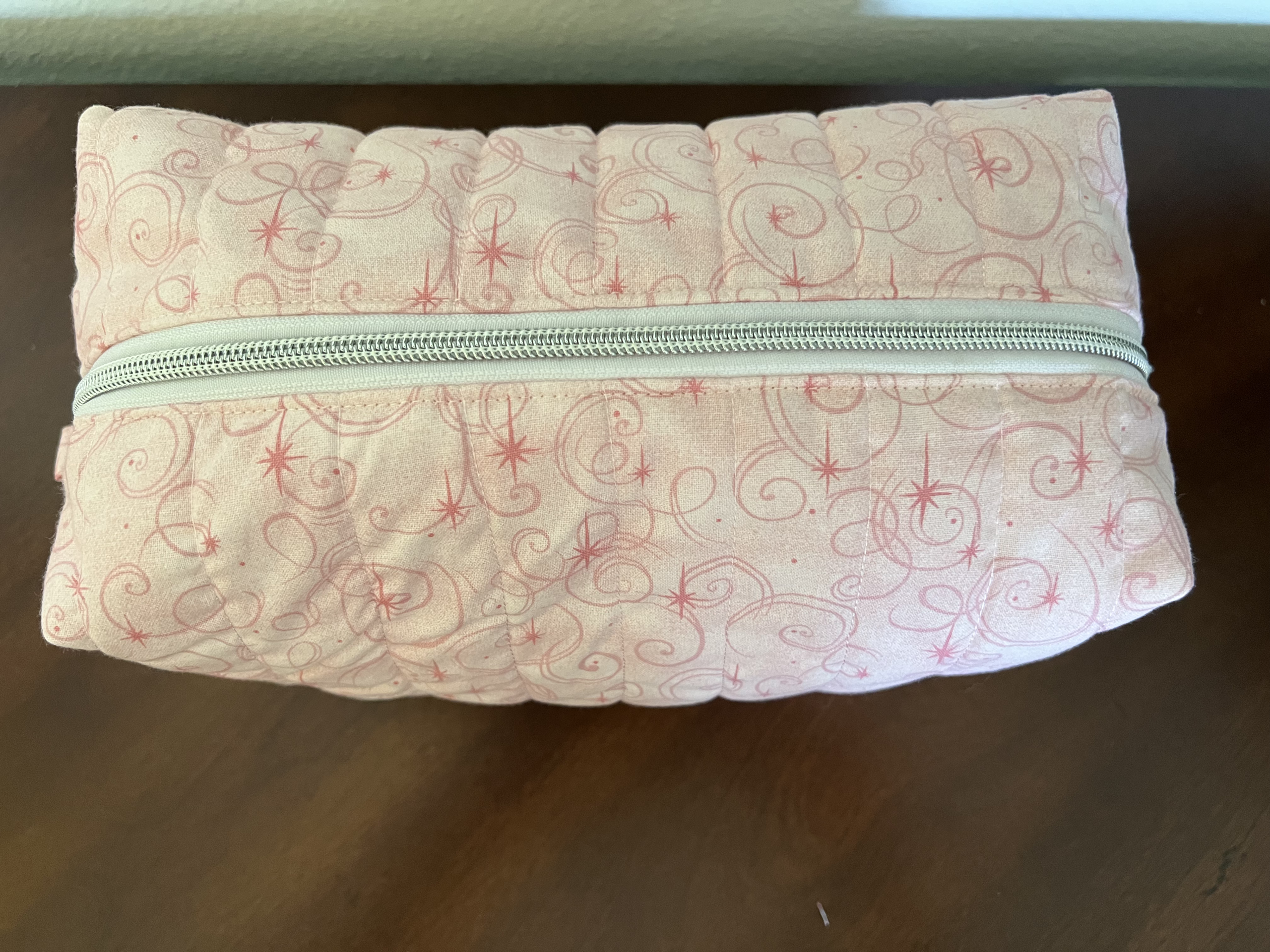 Large Quilted Cosmetic Bag - Image 4