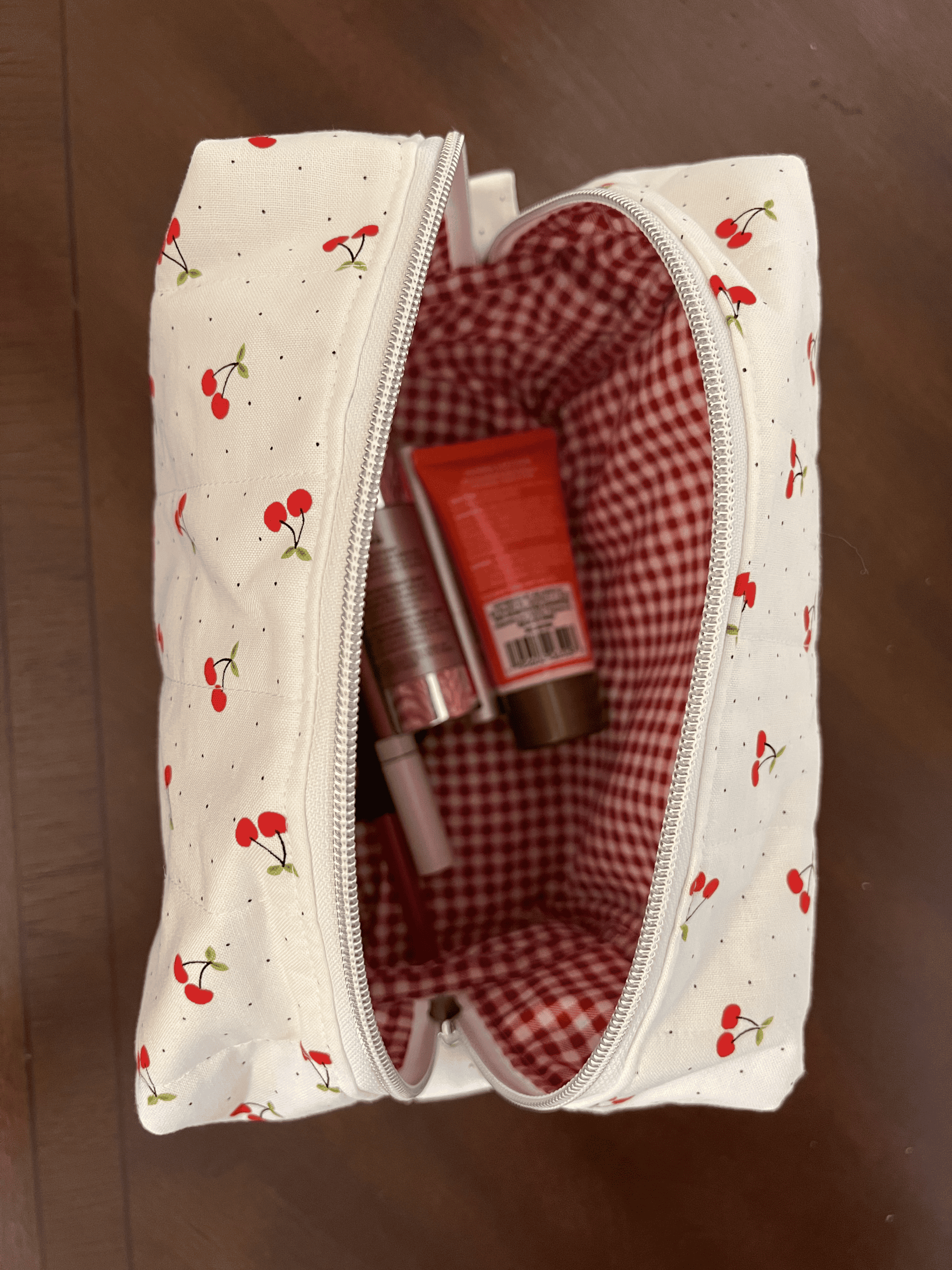 Large Quilted Cosmetic Bag - Image 2