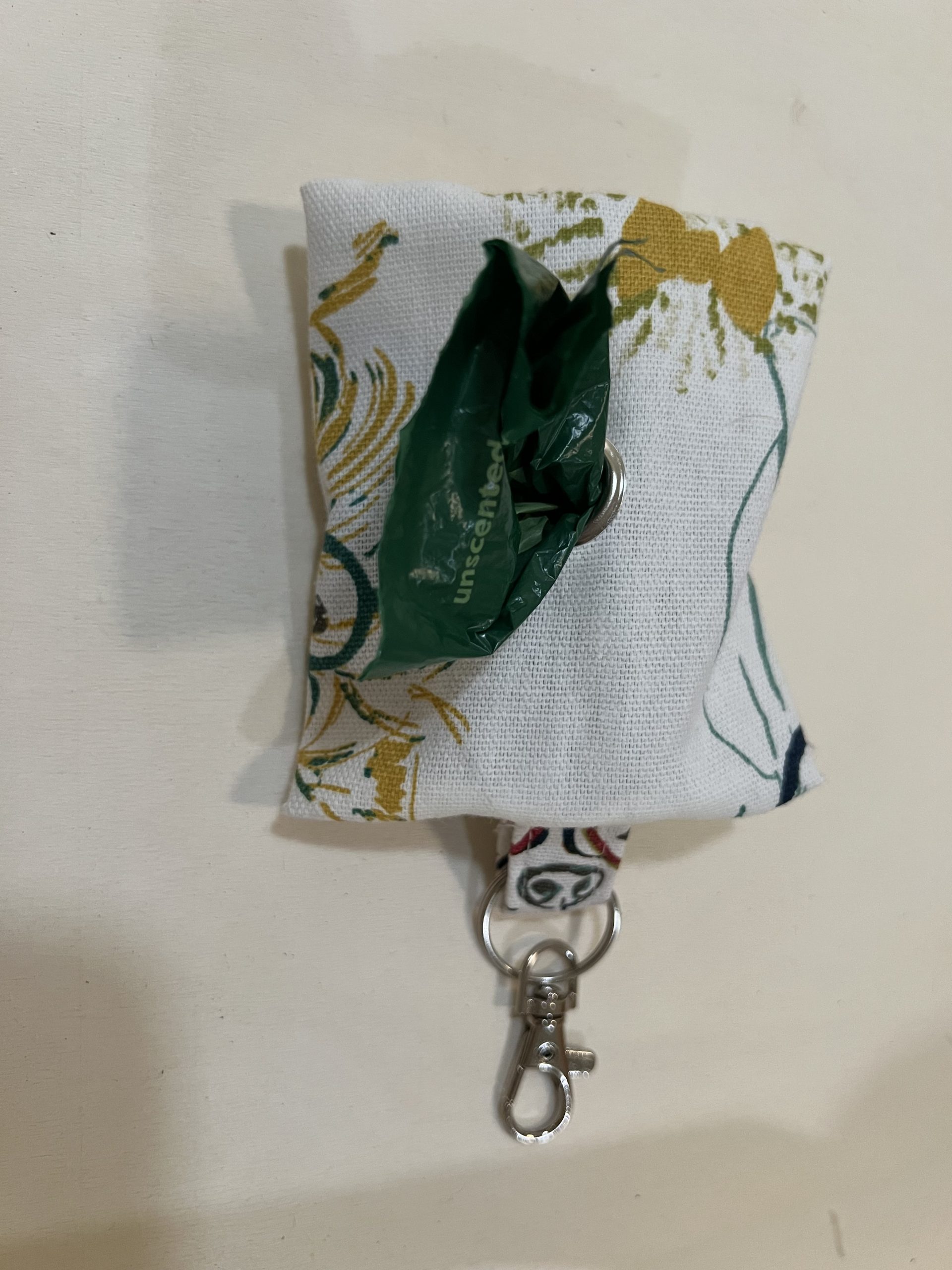 Hand-free Poop Bag Dispenser for Walks